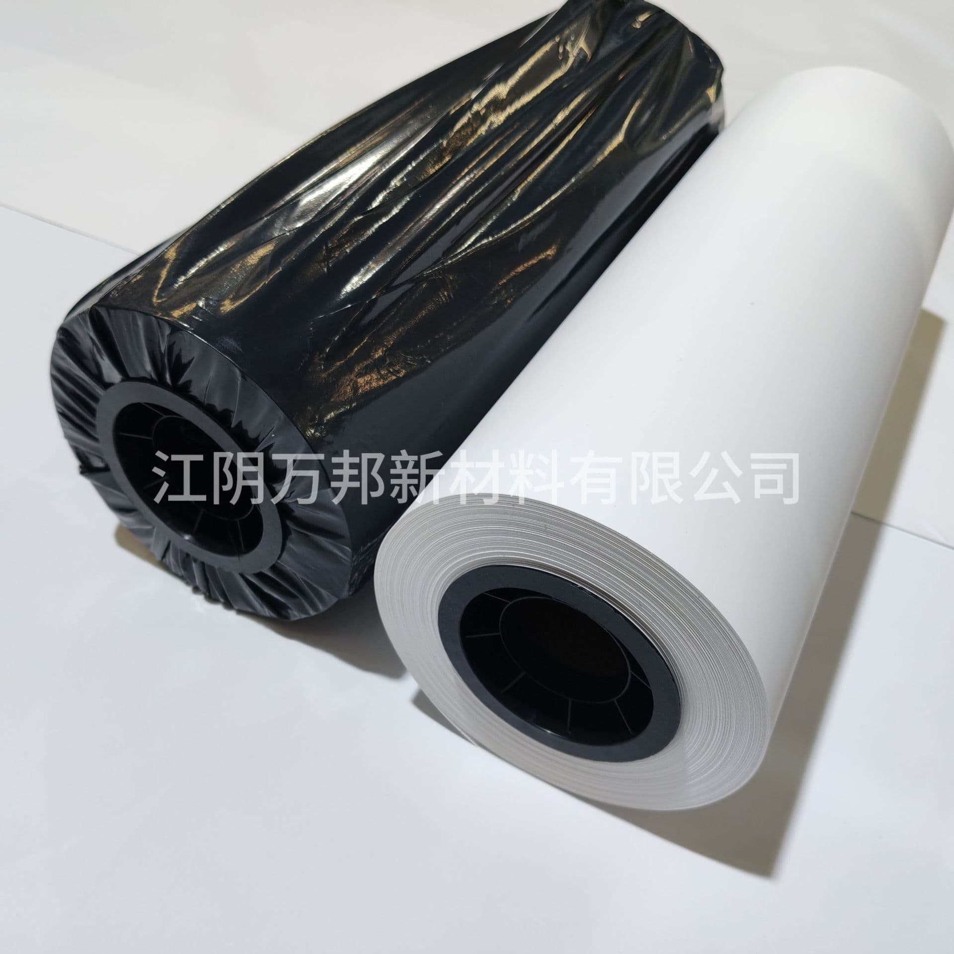 Factory Direct Supply 38gsm Sublimation Paper Roll for Blanket Phone Case Garment Printing