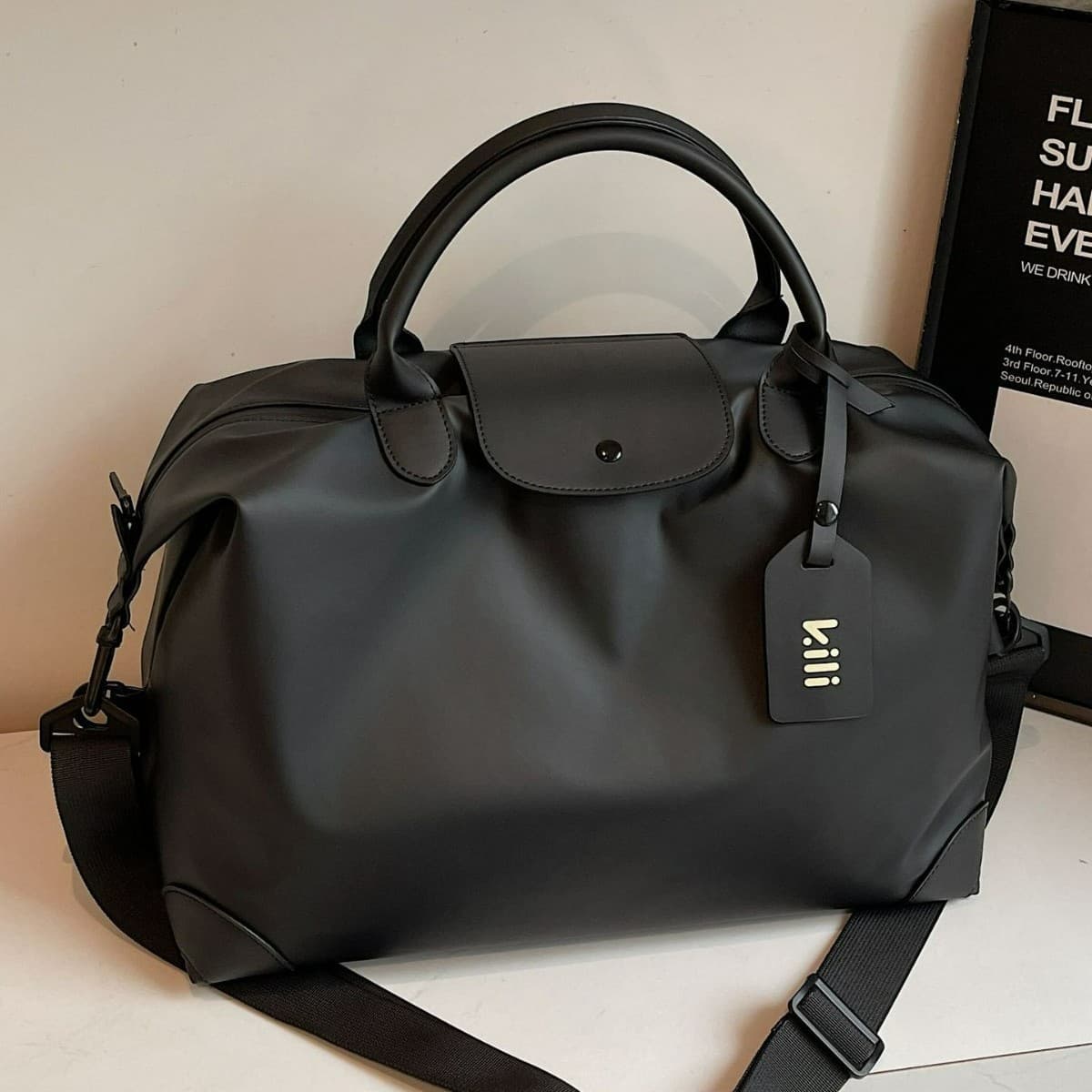 Large Capacity Travel Bag for Women, Lightweight, Stylish, High Appearance, Travel Luggage Bag, Handbag, Gym Bag with Wet and Dry Separation