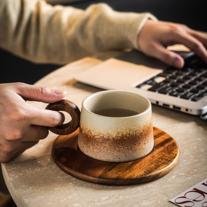Cross-border Beach Coarse Clay Coffee Cup Handmade Ceramic Coffee Cup Coarse Clay Wood Handle Personalized Coffee Cup and Saucer