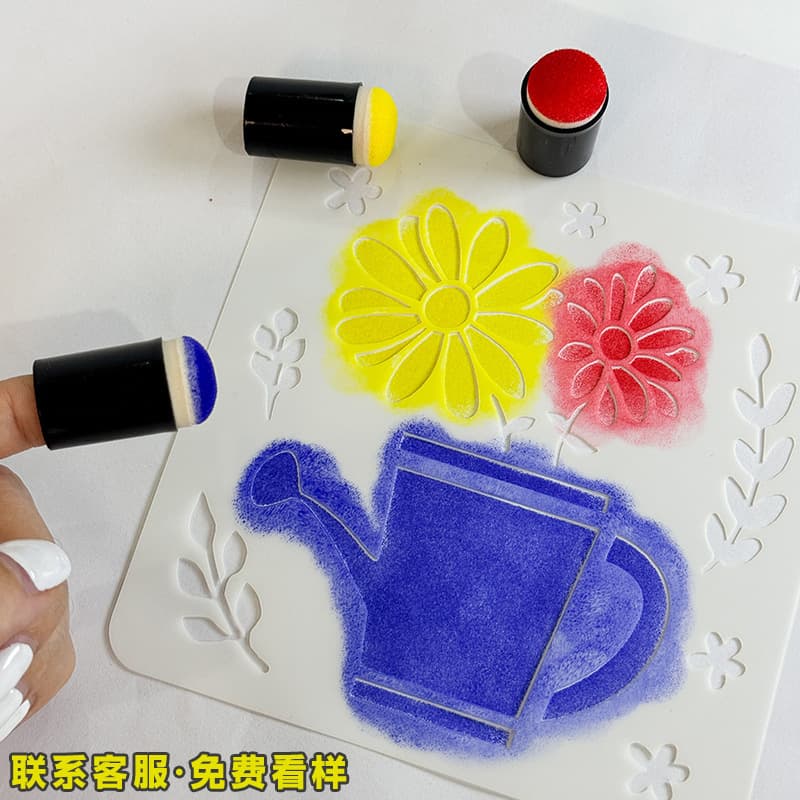 Sponge finger cots for applying color to faces and face painting; children's DIY craft painting and stamping tools.