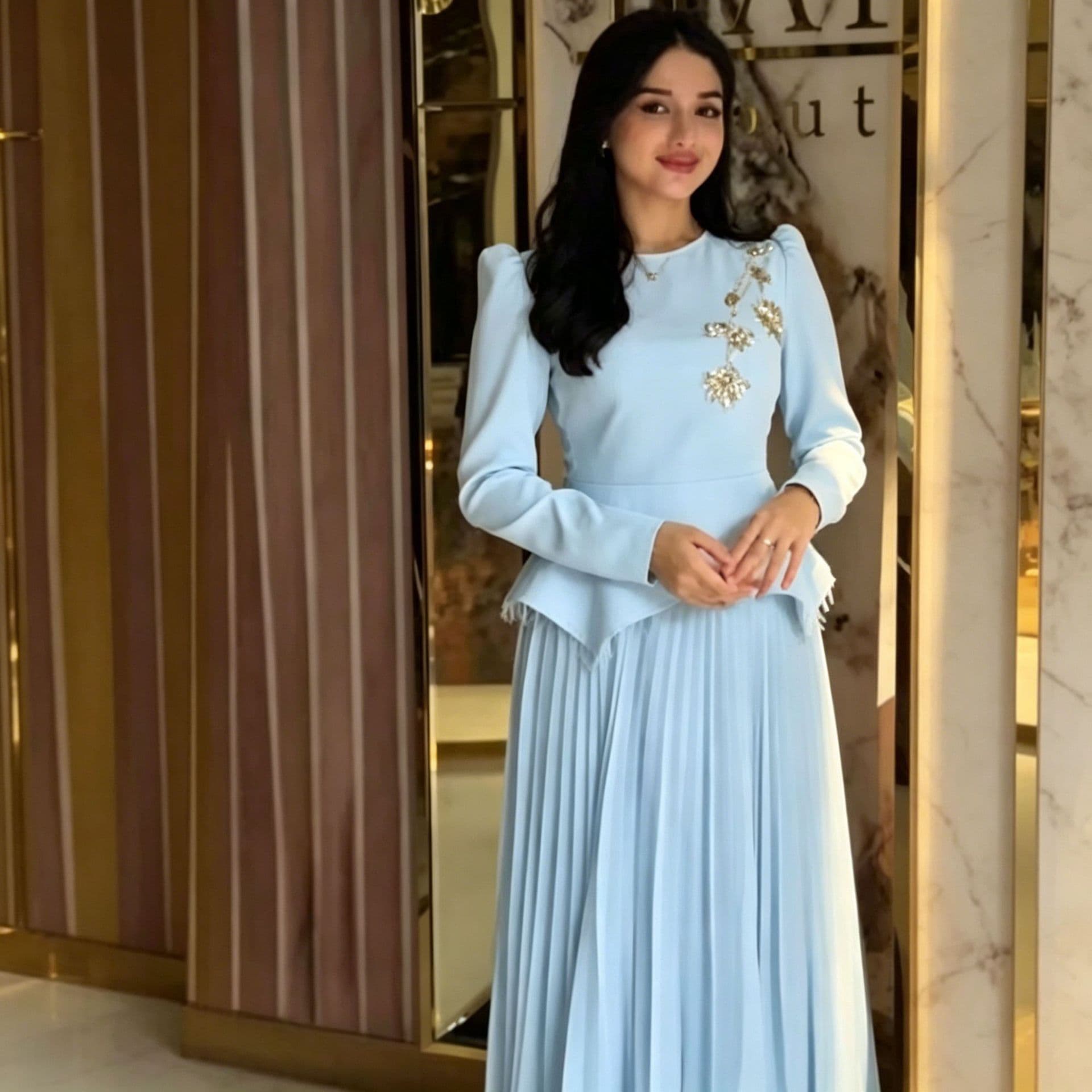 Spring 2026 European and American Amazon cross-border round neck long-sleeved high-waisted pleated drape dress with elegant temperament