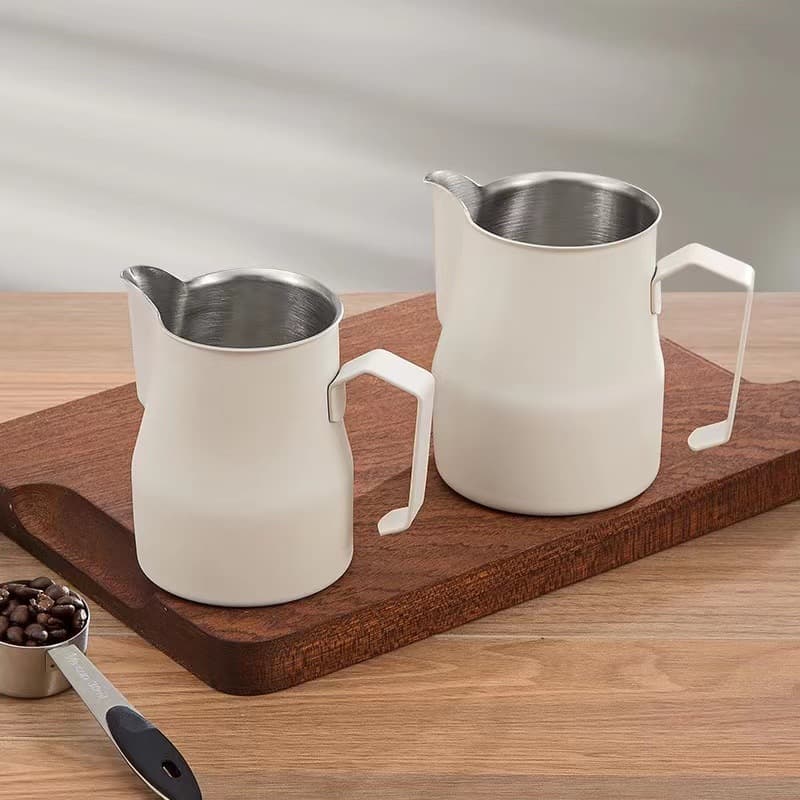 304 Stainless Steel Italian Style Frothing Cup, Teflon Coffee Frothing Jug, Big-Bellied Milk Frother, Portable