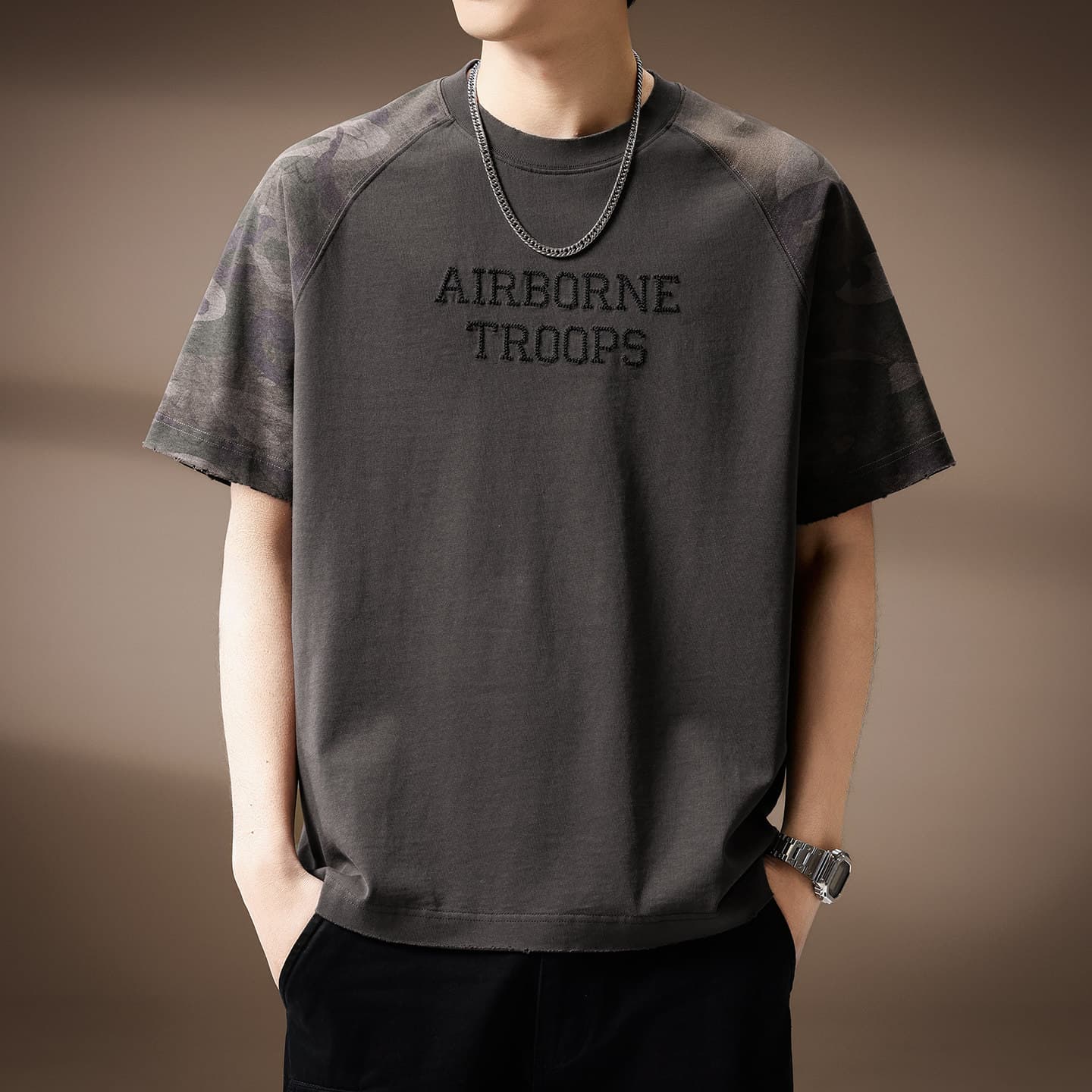 American workwear camouflage splicing short-sleeved T-shirt for men 2026 spring and summer letter three-dimensional embroidery casual top for men