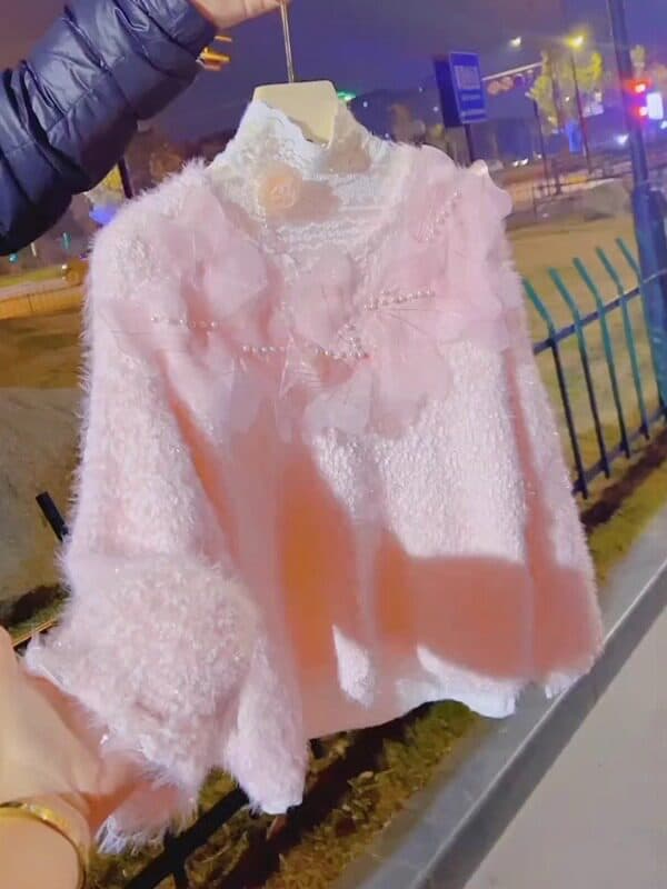 Exquisite Beaded Floral Sweater for Women 2026 New Style Gentle Sweet Youthful Soft Knit Top for Autumn Winter