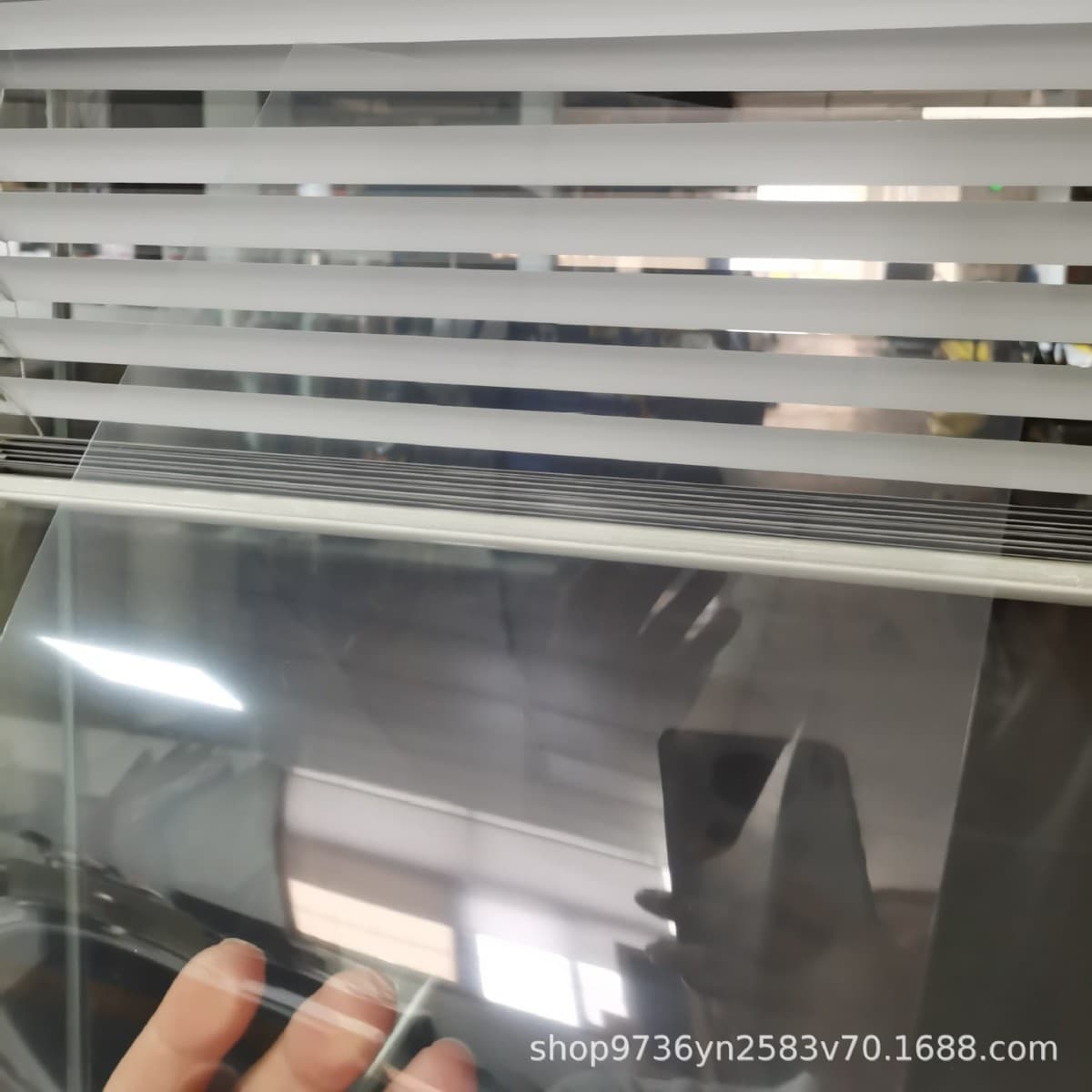 PET transparent sheet, PVC transparent sheet, PC durable sheet, sun sheet baffle, cut and engrave according to drawing, thickness 0.2-10MM