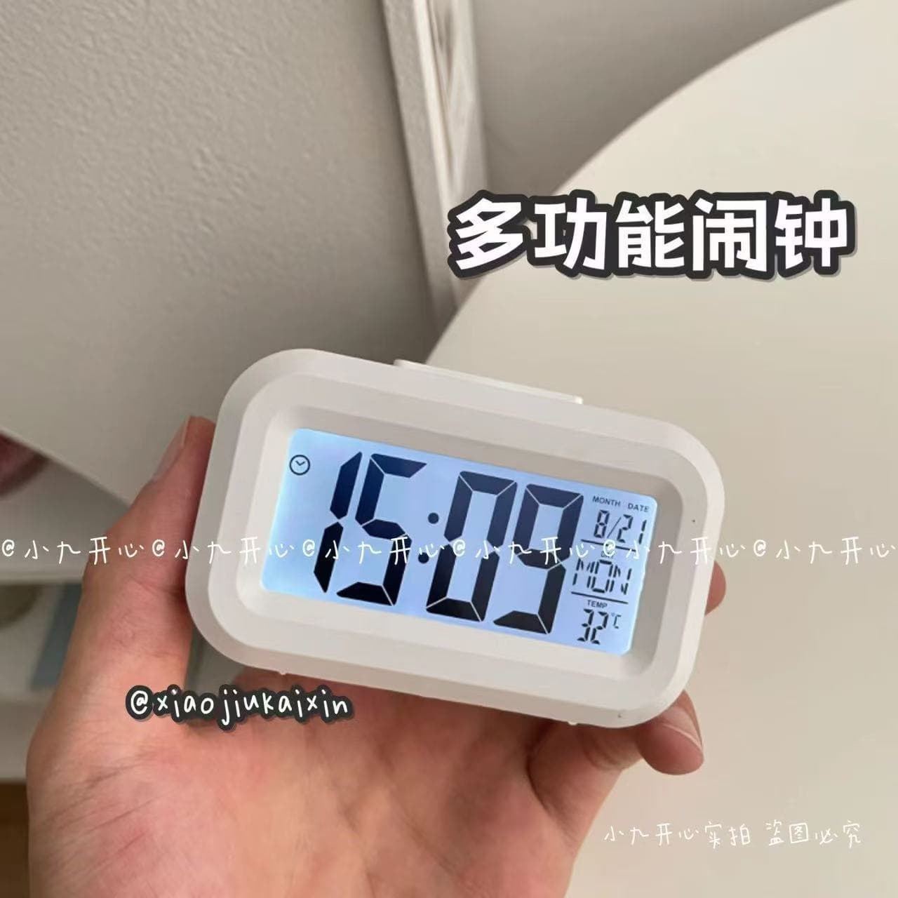 1 Alarm Clock with Night Light, Creative Bedside Electronic Clock, Multi-Function Hour Clock, Dormitory Alarm, Snooze, Children's Gift