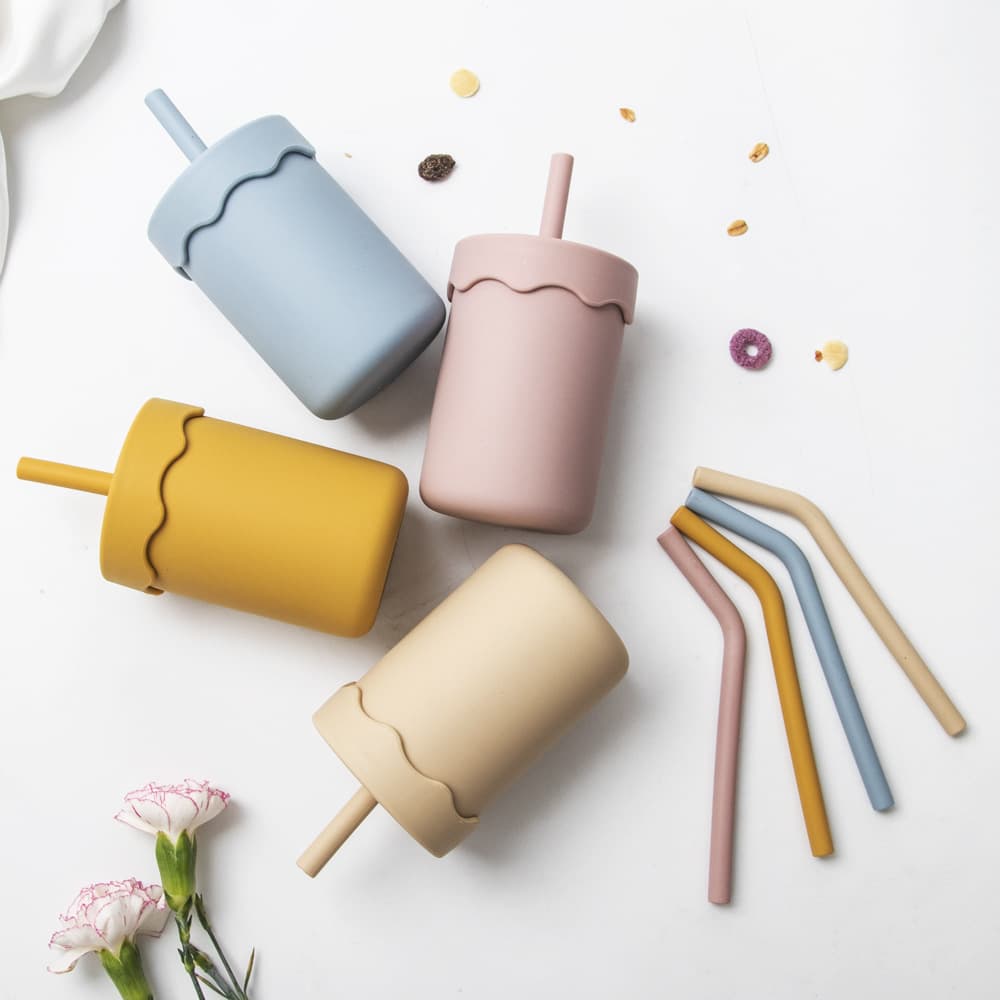 Portable Silicone Baby Water Cup Ice Cream Design Double Straw Straight Drinking Training Cup Cute And Handy for Infants And Toddlers