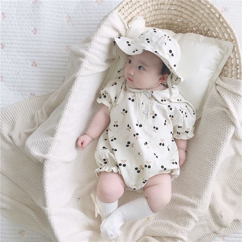 Baby summer clothes, short-sleeved, thin, newborn triangle bag fart clothes, romper, fashionable male and female baby jumpsuits with hats