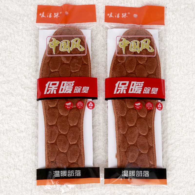 Thickened, warm, embossed insoles, deodorizing, soft and comfortable, suitable for men and women in autumn and winter.
