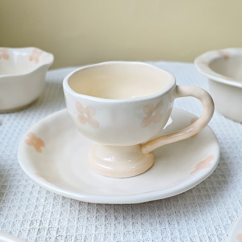 High-looking bowls, particularly beautiful ceramic tableware, light luxury cream-style plates, rice bowls, cups, simple and creative for home use