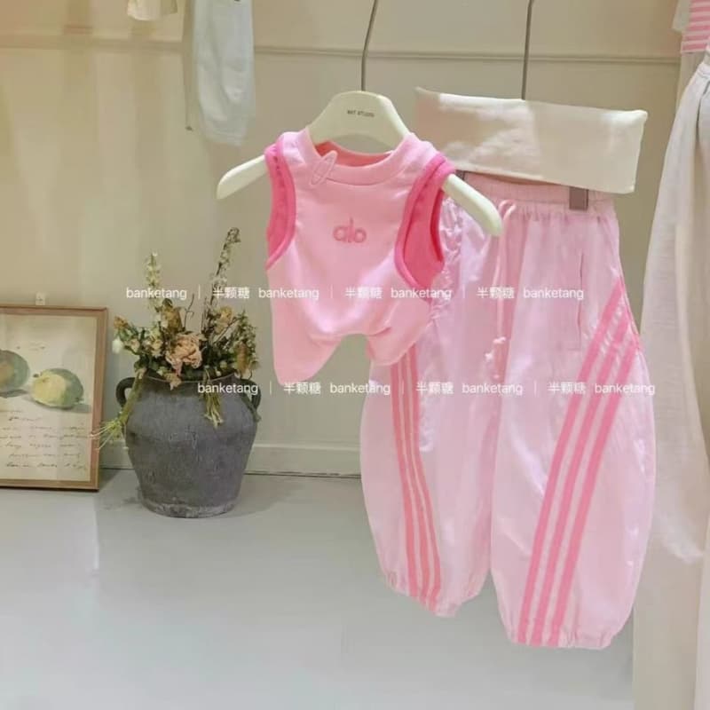 Girls' summer clothes set, super good-looking trendy clothes, Korean style children's kindergarten, Korean style children's clothes, children's fashionable clothes for small and medium-sized children
