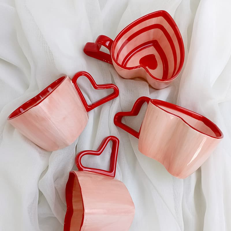 Heart-shaped Ceramic Mug Couple Style High Appearance Love Cup Underglaze Color Creative Water Cup Gift Birthday Present
