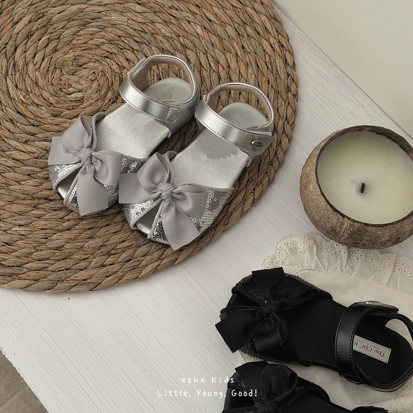 2026 foreign trade girls white bow flat sandals buckle design summer style children's shoes sandals high-end