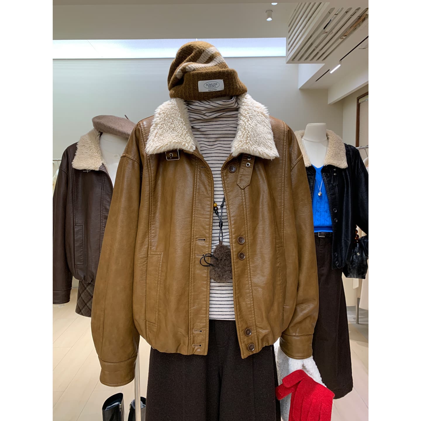 Soft Pu Thickened Plush Liner, Windproof, Warm, Cool and Handsome Black Imitation Cashmere Lapel Leather Casual Jacket for Women