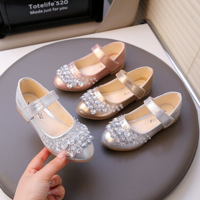 Girls Silver Flat Princess Shoes with Rhinestones Summer Korean Style Performance Shoes Ages 3-13