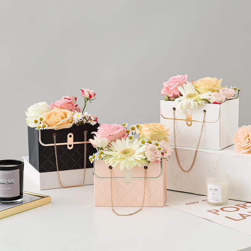 Trendy Flower Handbag Bouquet Packaging Gift Box Small Size Florist Packaging Box Valentine's Day Bouquet Flower Box Wholesale
