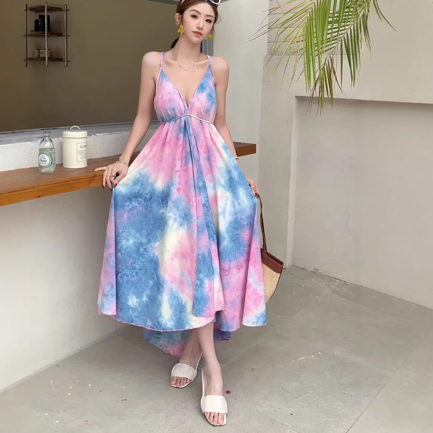 Tie-dye suspender dress for women summer new ethnic style long skirt seaside resort style sexy V-neck slim skirt