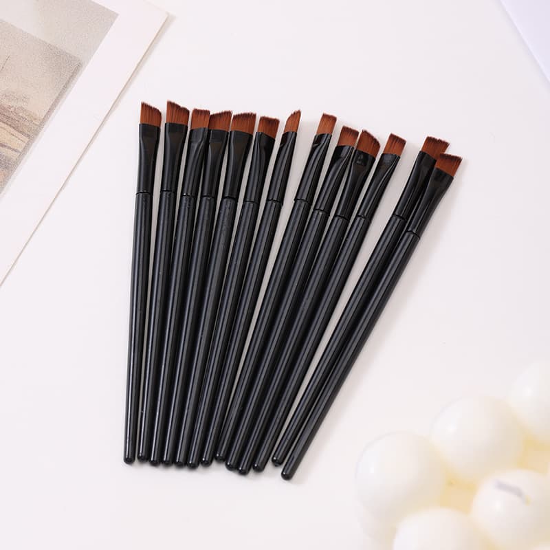 Single Makeup Brush Eyebrow Lip Eyeshadow Brush 10cm Black Plastic Handle Cosmetic Tool Eyebrow Brush Synthetic Fiber