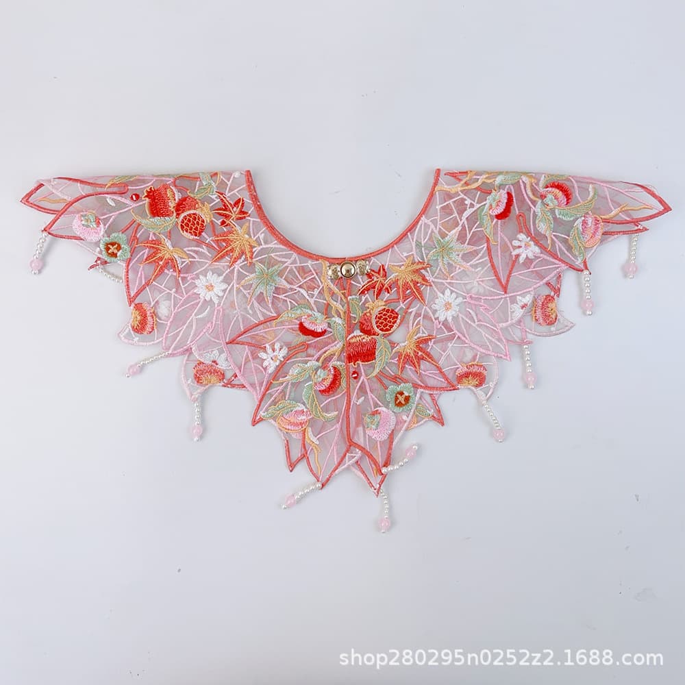Red maple leaf embroidery cloud collar pearl Chinese national style shawl detachable collar Hanfu accessories collar flower