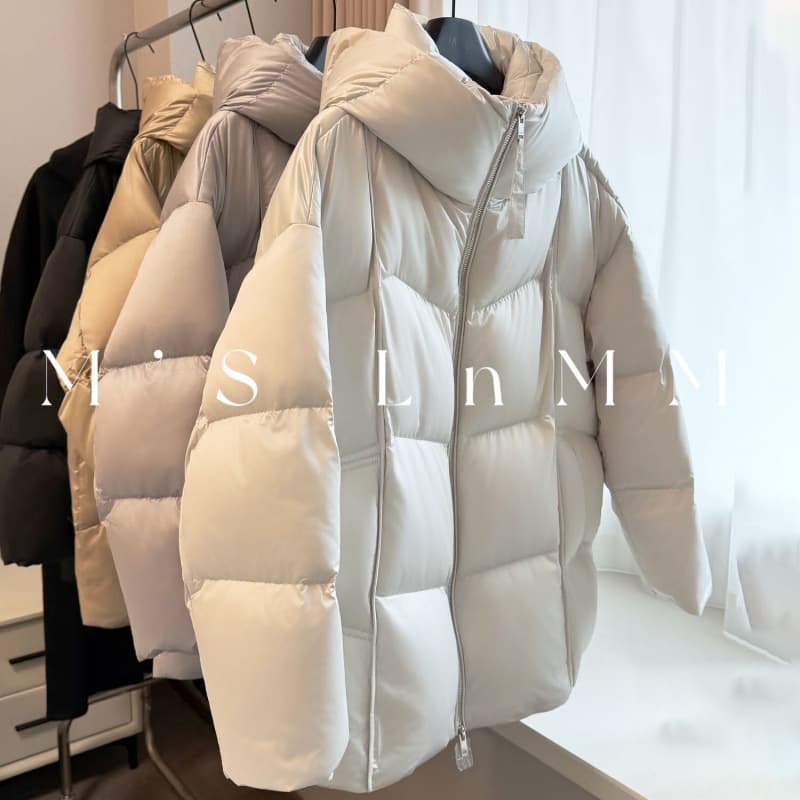 2025 Winter New White Duck Down Jacket Women High-End Puffer Coat Brand Women's Clothing Wholesale Source