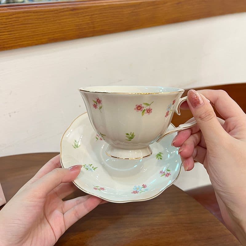 Retro French Gold Tea Cup Ceramic Cup Exquisite Niche Coffee Cup Set Souvenir Cup Drinking Cup Home