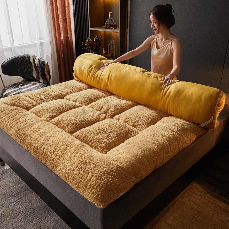 Thickened Warm High GSM Lamb Fleece Mattress Tatami Mattress Student Dormitory Bed Underpad Live Stream Drop Shipping