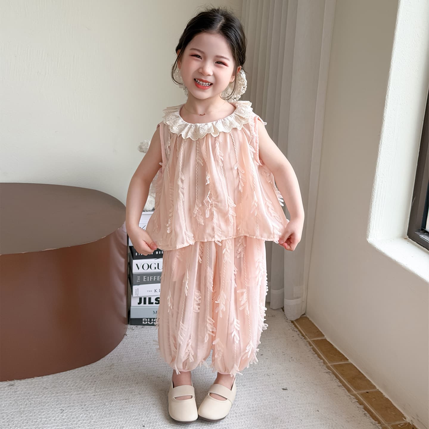 Children's summer new fashionable children's clothing two-piece set 2026 girls' sleeveless thin vest suit baby trend