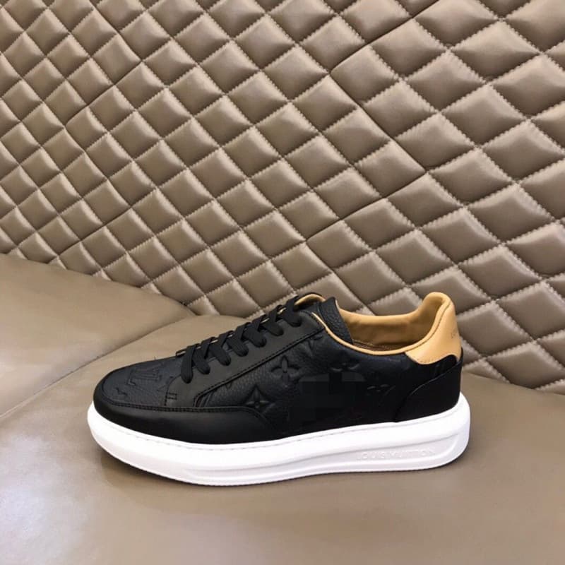 New Style White Shoes Men's Casual 2025 Skateboard Shoes Spring Versatile Trendy Sports Men's Shoes Casual Shoes Spring Autumn Style