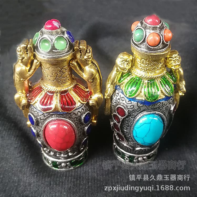 Antique Miscellaneous Crafts Wholesale Vintage Ethnic Style Copper Snuff Bottle Tibetan Antique Aged Old Goods