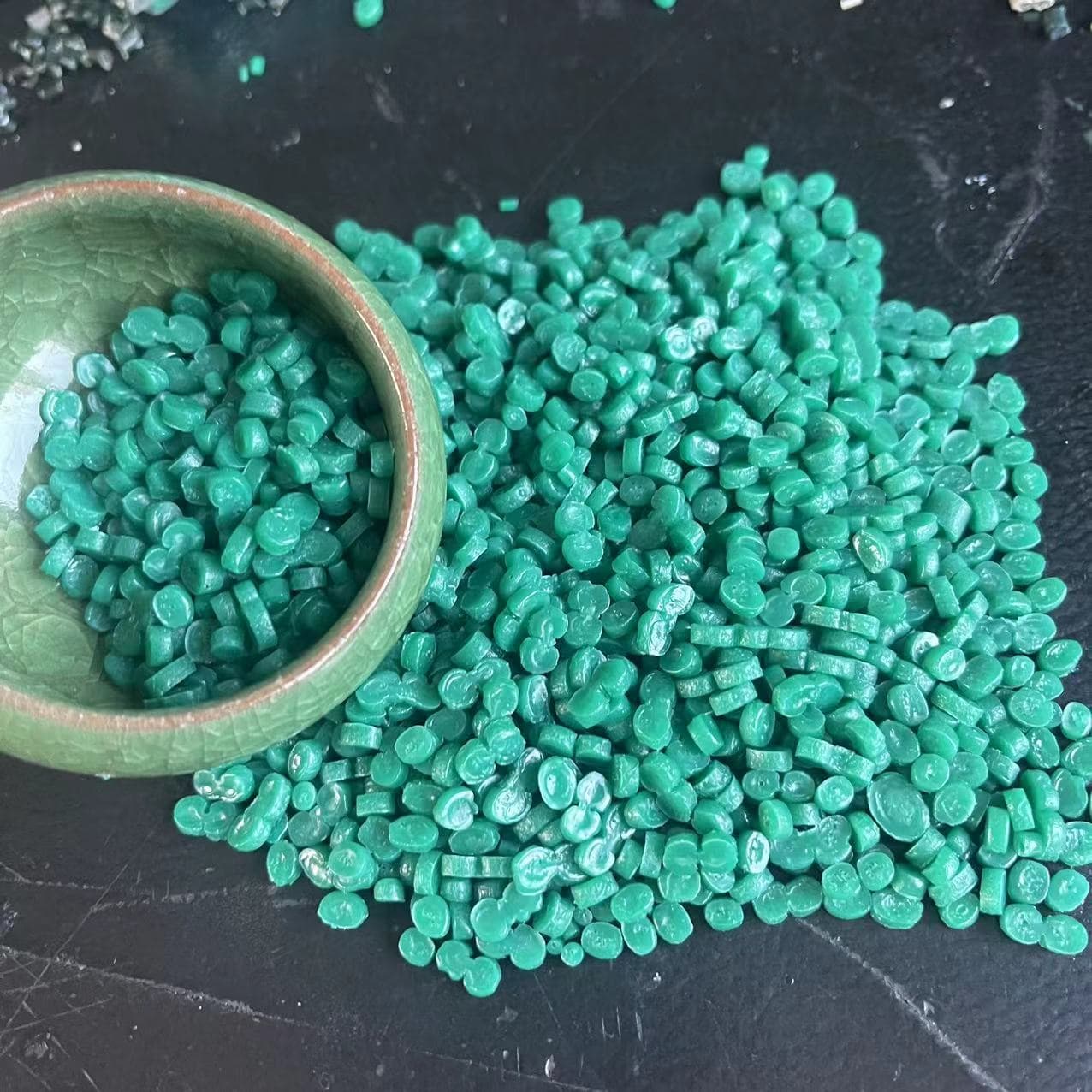 Manufacturer in-stock supply of 5000s fishing net material, imported adhesive film, high-pressure blown film, foam plastic, recycled pellets