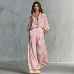 2026 Spring/Summer Women's Retro Print Sexy Deep V-Neck Loose Zip-Up Top and Wide-Leg Pants Two-Piece Set