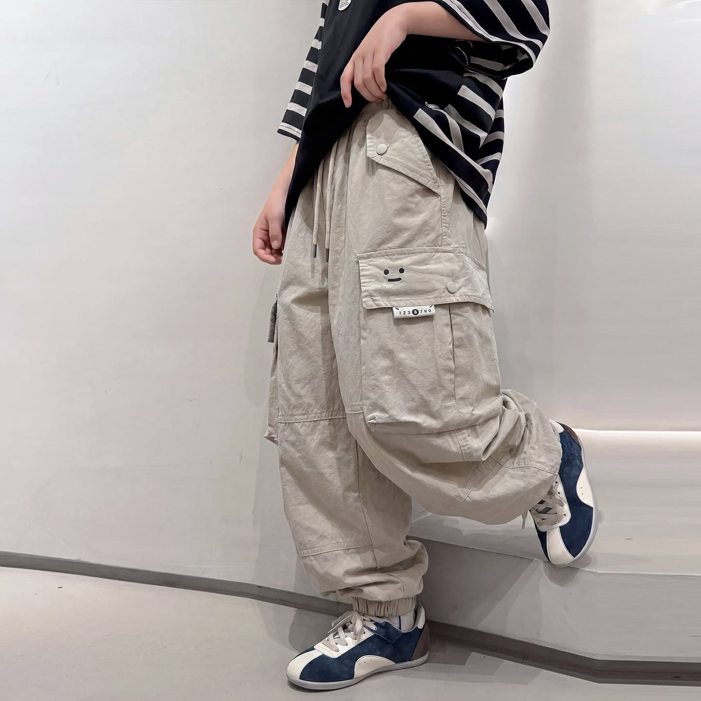 Boys' Pants 2026 Medium and Large Children's Summer Sports Trousers, Trendy Cotton Gauze Breathable Mosquito-Repellent Pants