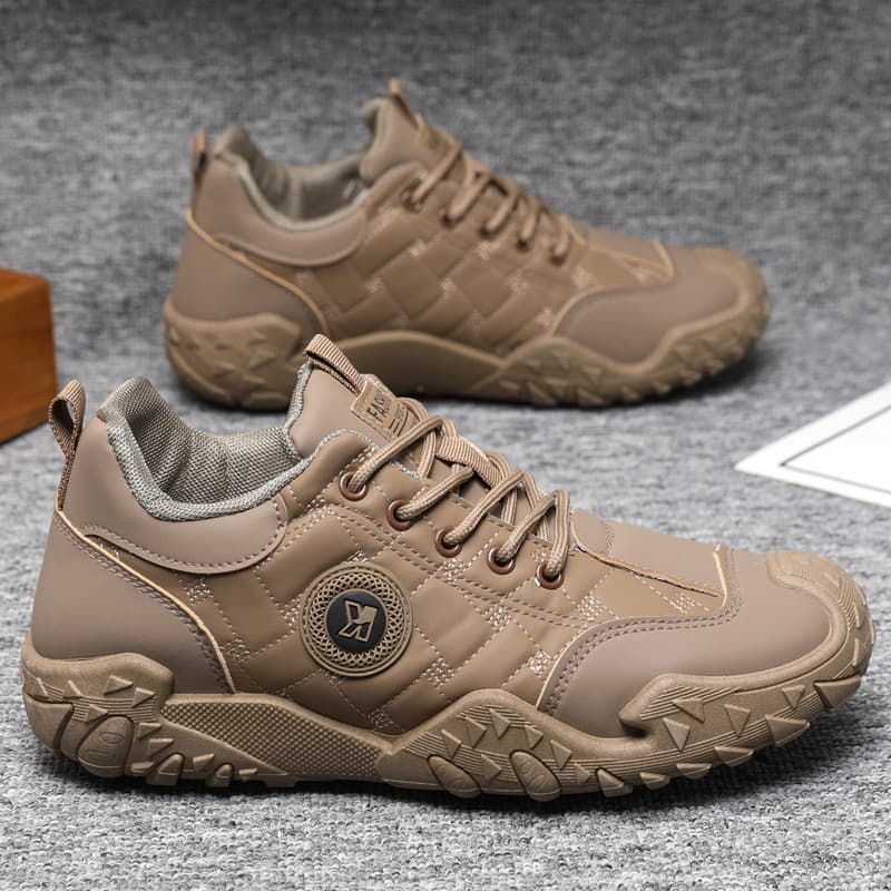 2026 Spring New Men's Casual Shoes Breathable Lightweight Thick Sole Work Shoes Lightweight Outdoor Sports Shoes Work Boots