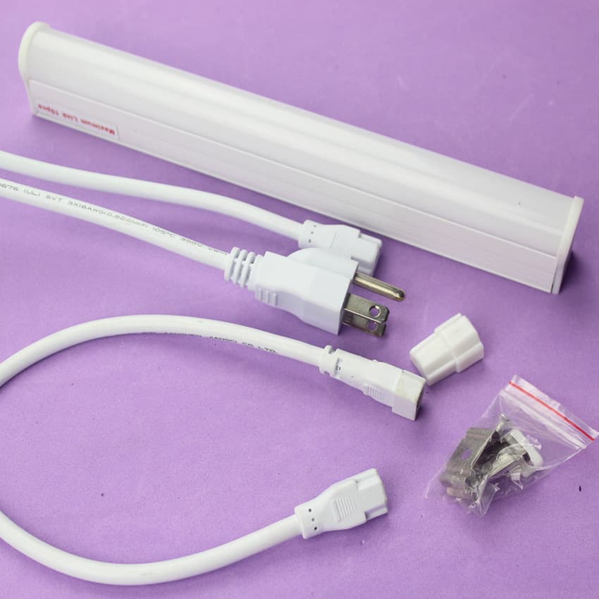 120V Linkable Plug-in LED Strip Light Bar 4W 3000K 60cm 90cm