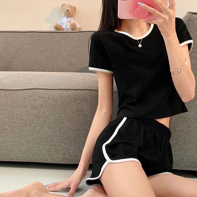 Women's 2025 Fitted Square Neck Short Sleeve T-Shirt High Waist Crop Top Set Waist-Revealing Base Tee Women's Fashion