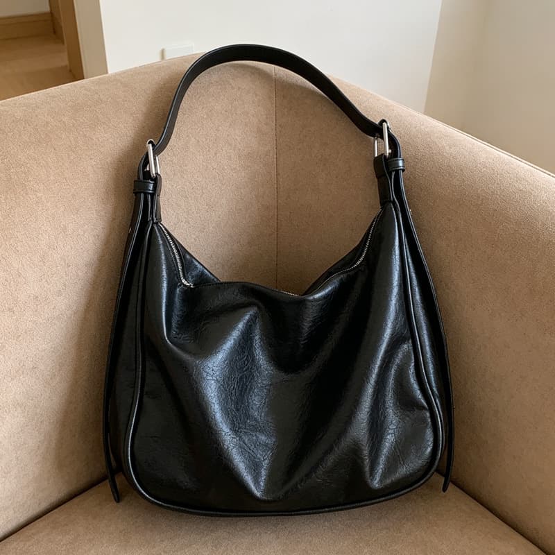 Foreign Trade Cross-Border Large-Capacity Bag for Women 2026 New Autumn and Winter Retro Fashion Shoulder Bag Niche Versatile Tote Bag
