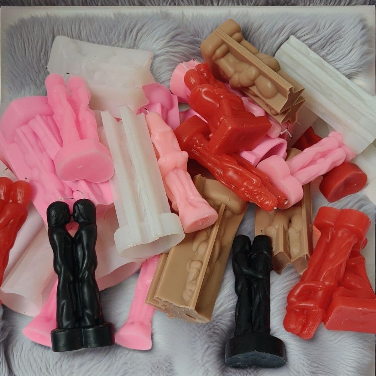 Handmade one-piece humanoid candles for men and women face to face gifts aromatherapy handmade candles for men and women in stock mold new style