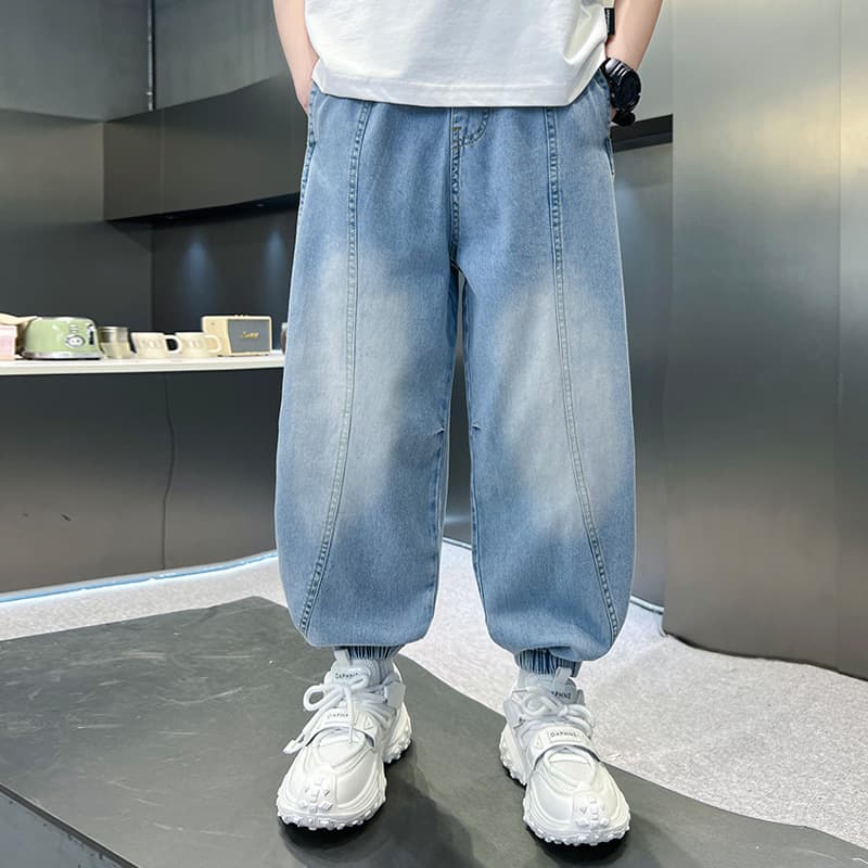 Boys' jeans spring and autumn 2025 new large children's clothing spring loose handsome trendy trousers Korean style summer