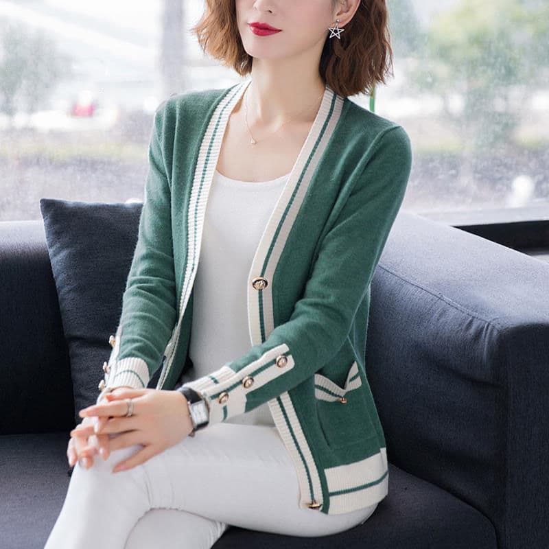 New women's cardigan for spring and autumn, long-sleeved knitted top, color-blocked outer sweater coat.