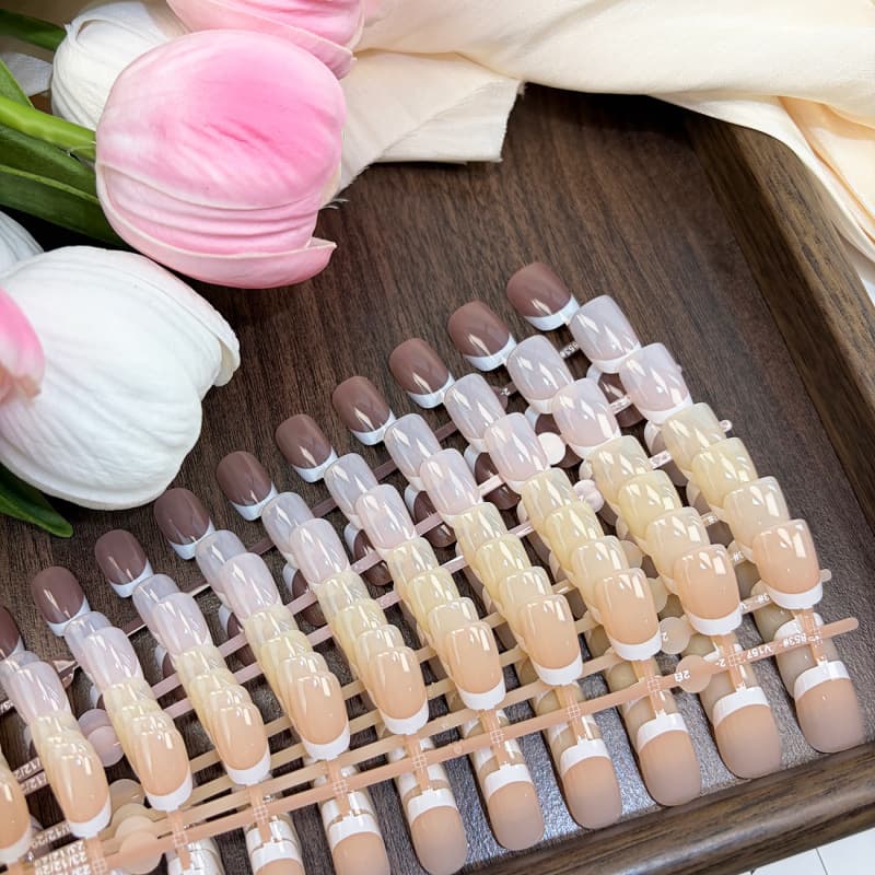24 pieces of simple style wearable nails Chinese small square nails short square fake nails prefabricated nails wearable nails