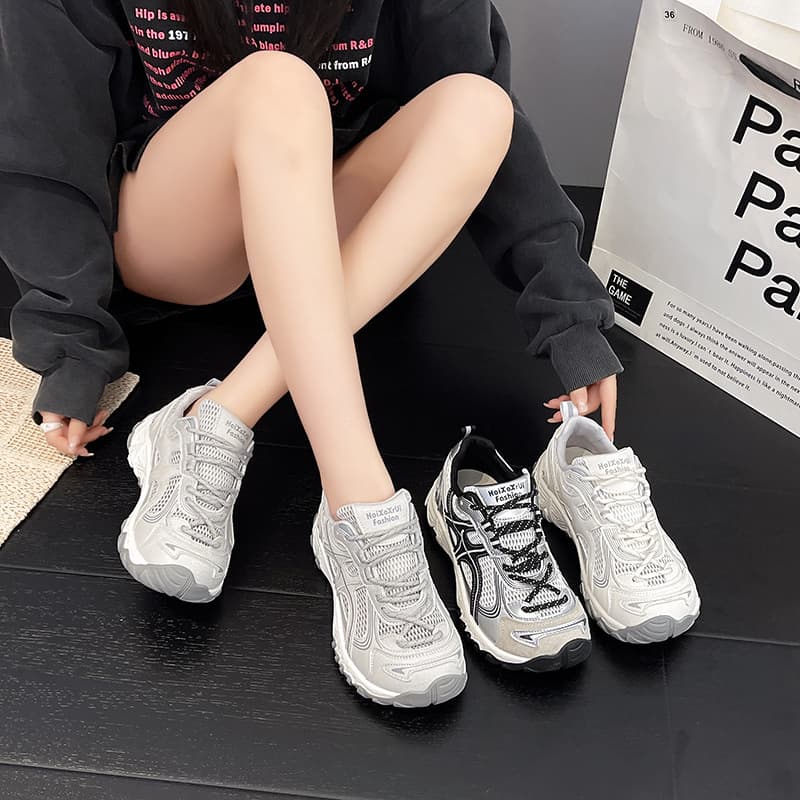 European-style Lace-up Platform Chunky Dad Sneakers for Women, 2026 Spring New Arrival, Inner Height-Increasing Casual Sports Shoes