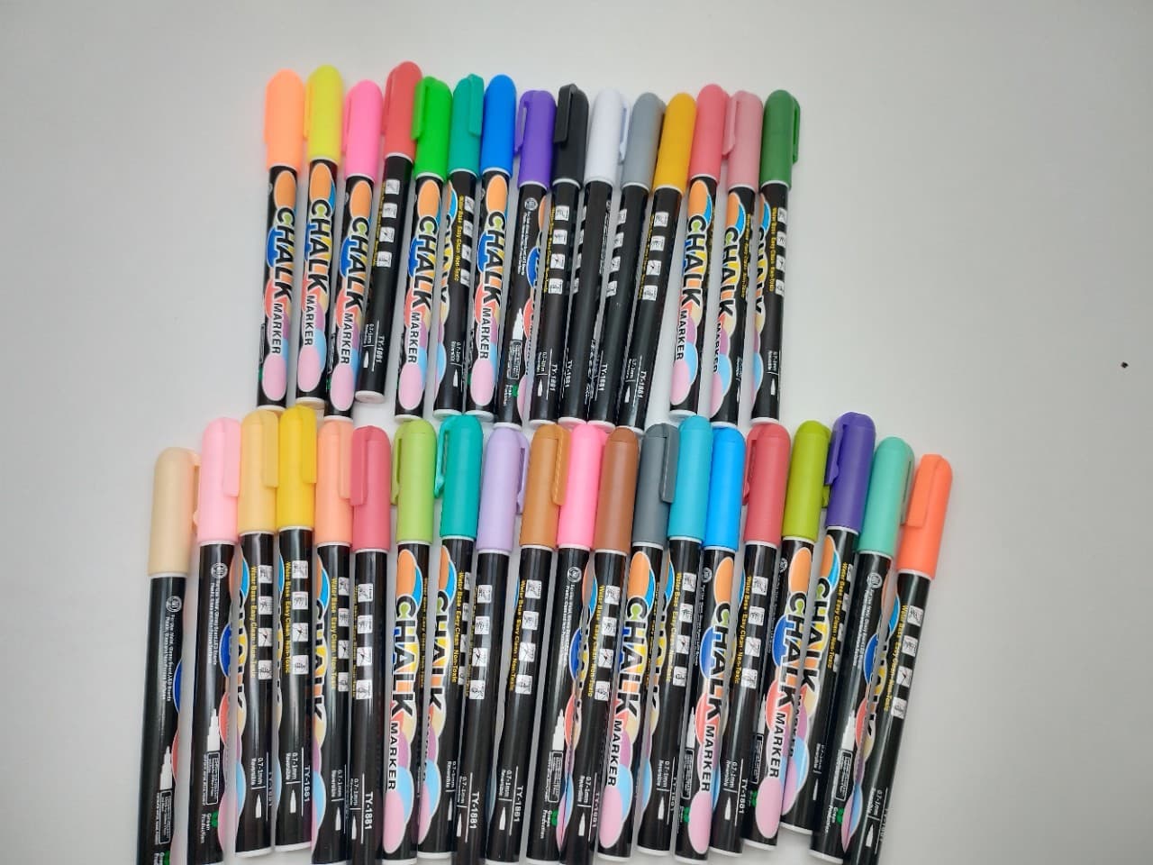 Fluorescent Board Special Pen Erasable Marker POP Color Pen Press Erasable Blackboard Pen Liquid Chalk Pen Light Board Pen