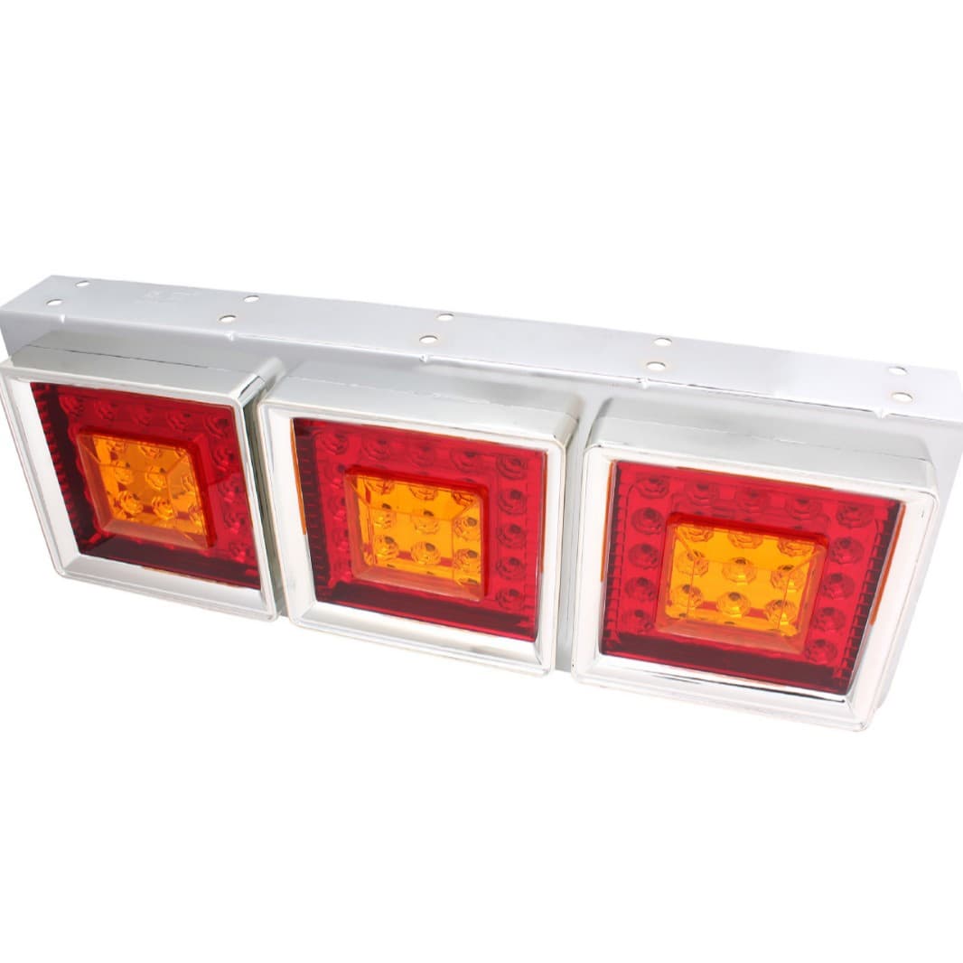 Factory Supply Hino Truck Tail Light, 12V/24V Three-Compartment LED Truck Tail Light for Export