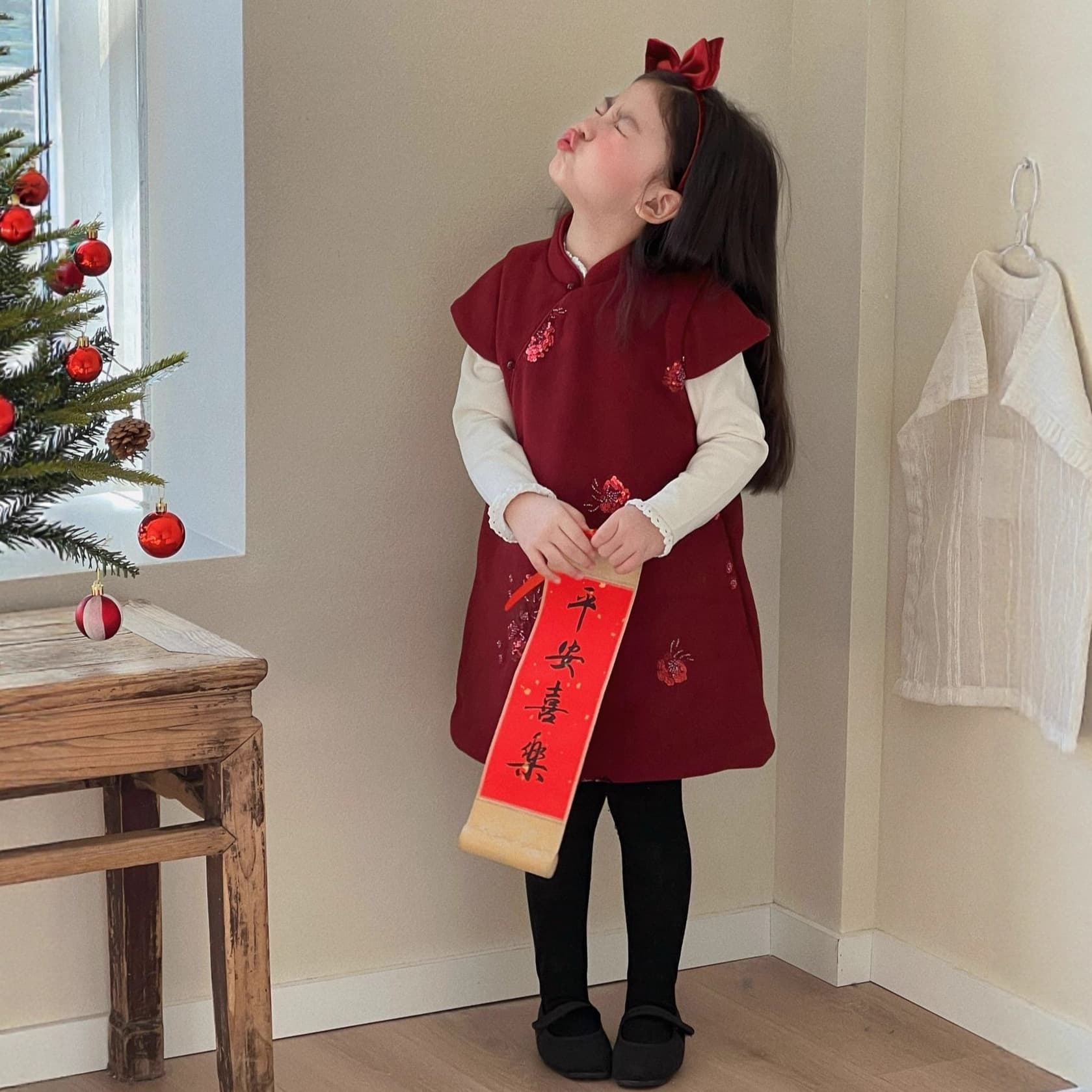 2025 Autumn/Winter New Red Chinese New Year Quilted Jacket Chinese-Style Girls' Cheongsam New Year Set Children's Clothing