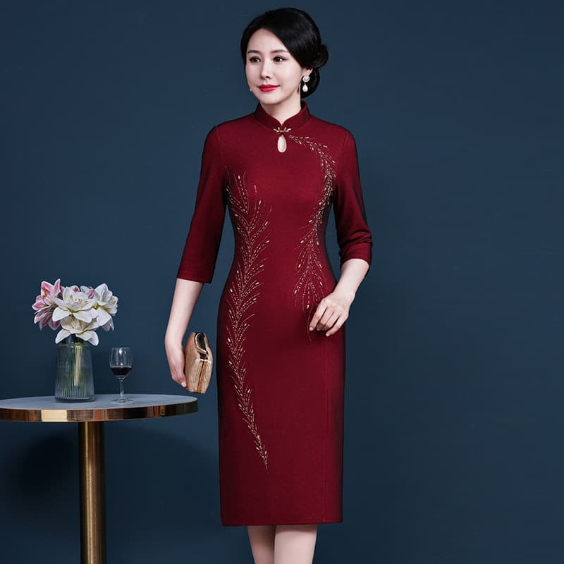 Composite Mesh Beaded Slim Fit Stand Collar Modified Qipao Wedding Banquet Dress, Mother-in-Law Middle-Age/Elderly Women's Clothing
