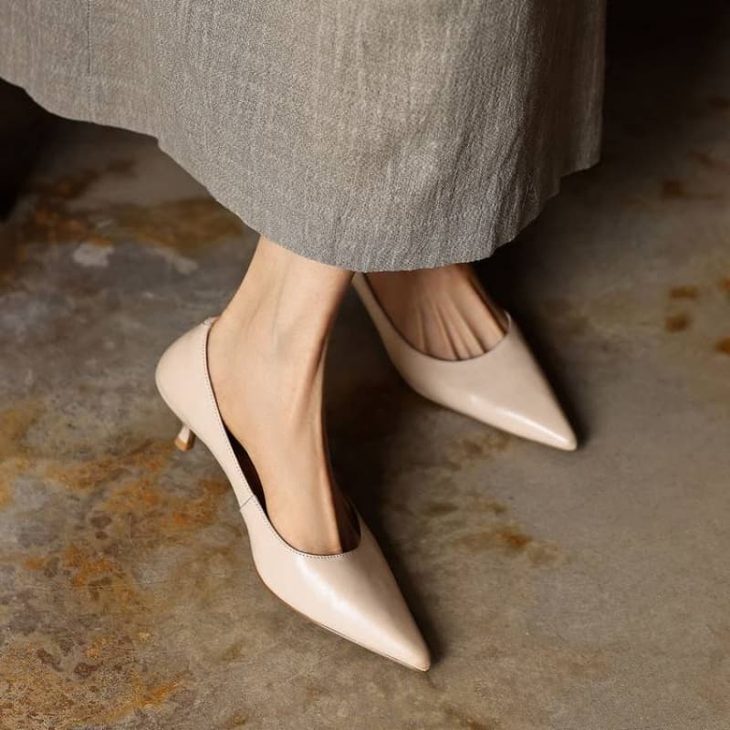 European and American Cross-border Trade Genuine Leather Pointed Toe Women's Shoes Size 41 42 Shallow Mouth Kitten Heel Commuter Four-season Shallow Mouth Flats