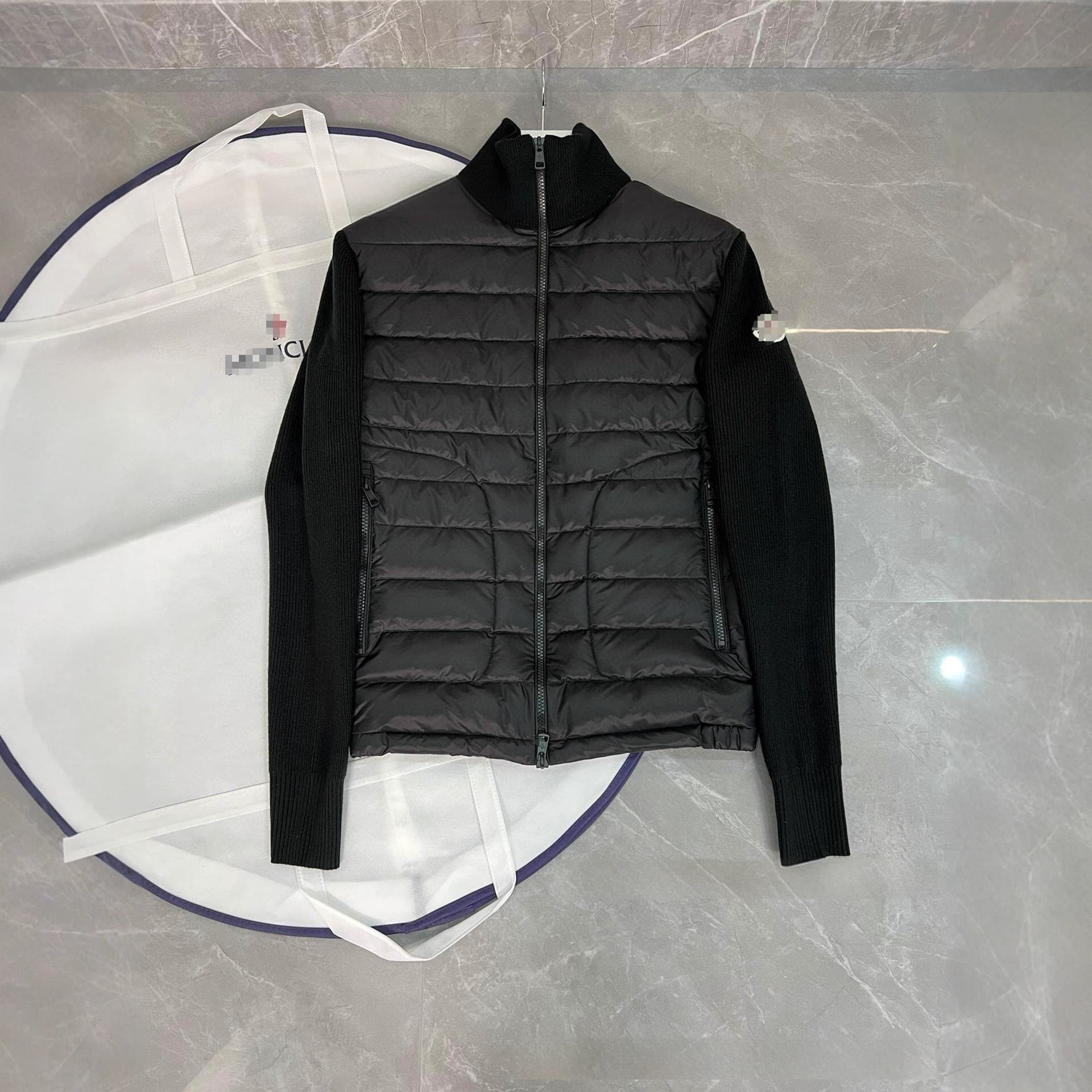 European Hot-Selling Item m Mengjia Knitted Patchwork Casual Down Jacket for Men, White Duck Down, Warm, Slim-Fit, Winter Style