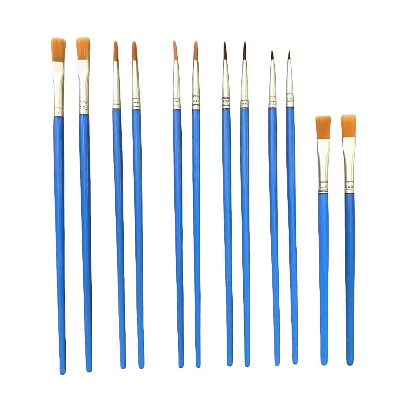 Digital oil painting brushes for children's art DIY graffiti painting brushes with plastic handles, nylon bristles, and flat tips.