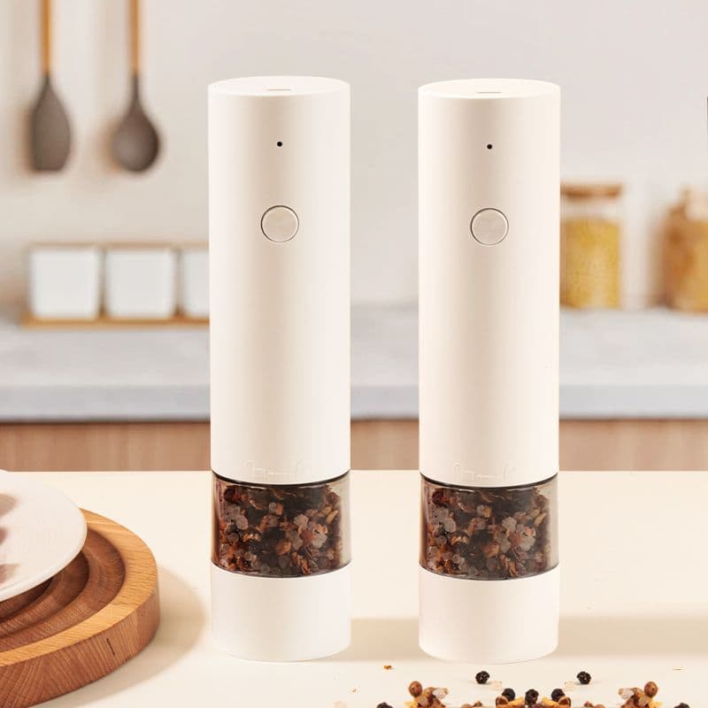 Electric pepper grinder stainless steel home kitchen freshly ground seasoning sea salt pepper grinder black pepper bottle