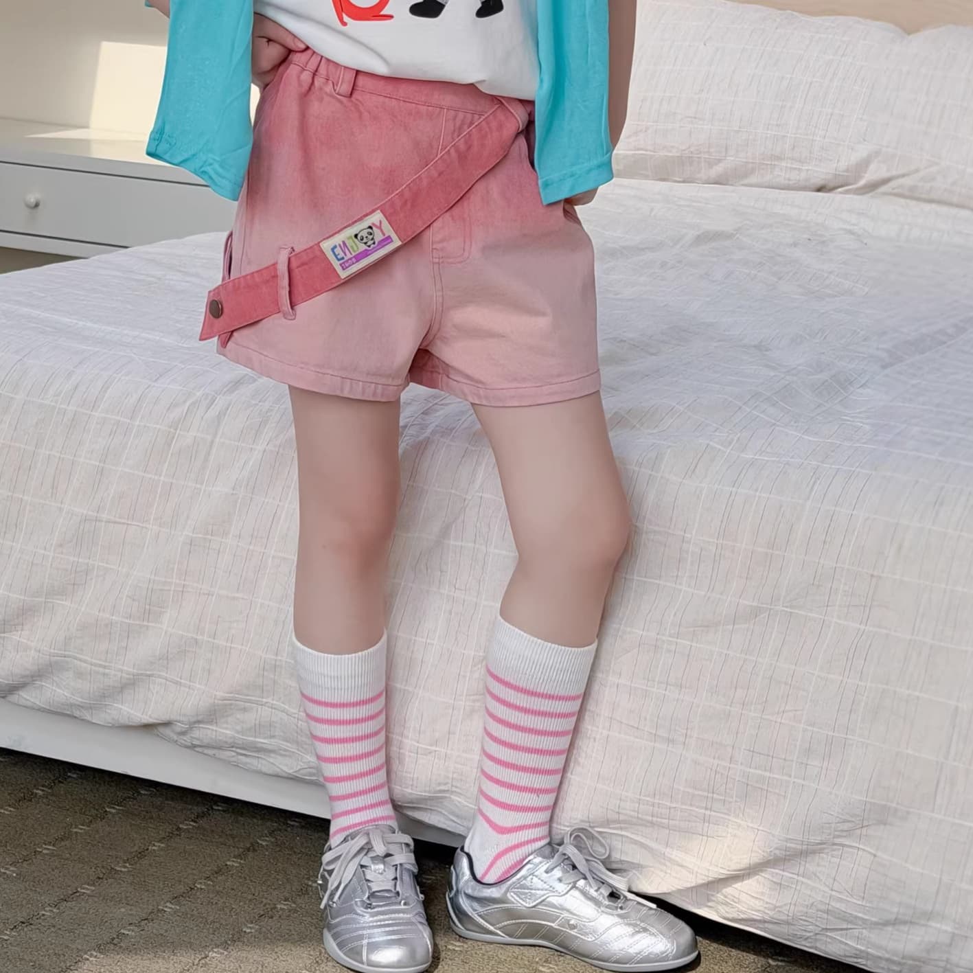 Girls' Shorts 2026 Summer New Style Children's Gradient Pink Denim Shorts with Detachable Belt A-Line Versatile Hot Pants